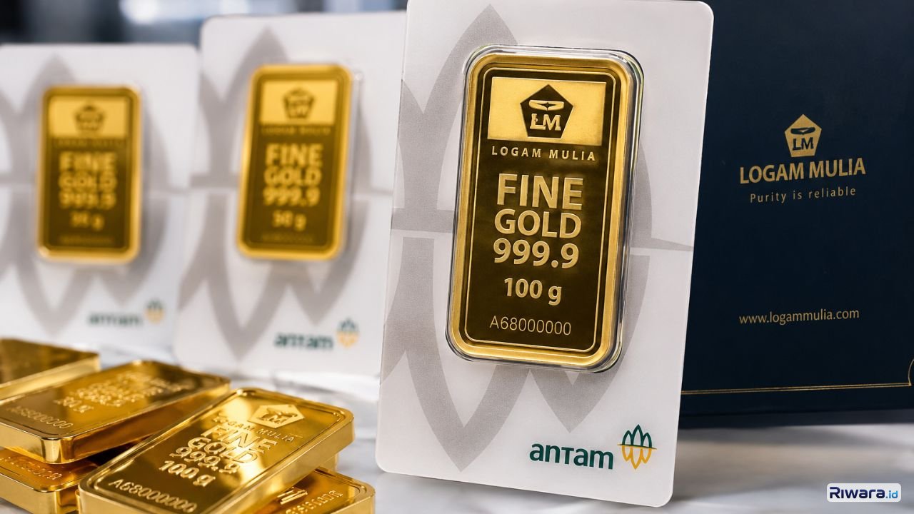 Emas batangan Antam dipajang di gerai Logam Mulia Harga emas Antam hari ini melonjak Rp40000 dan menembus Rp2859 juta per gram